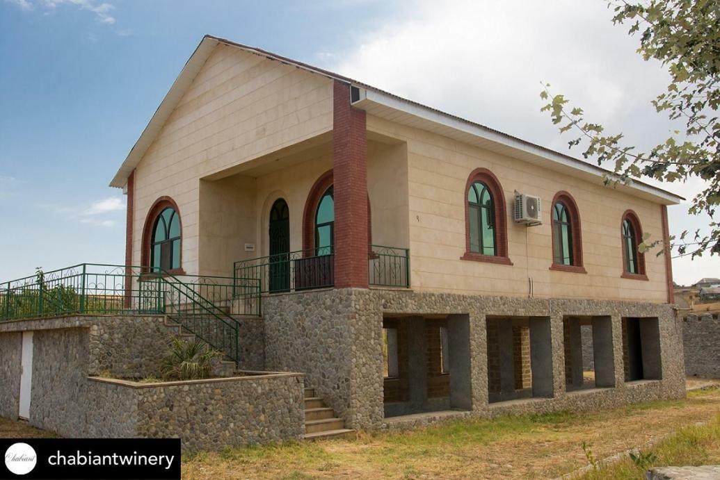Chabiant Guesthouse Chateau Monolit Ikinci Yeniyol Exterior photo